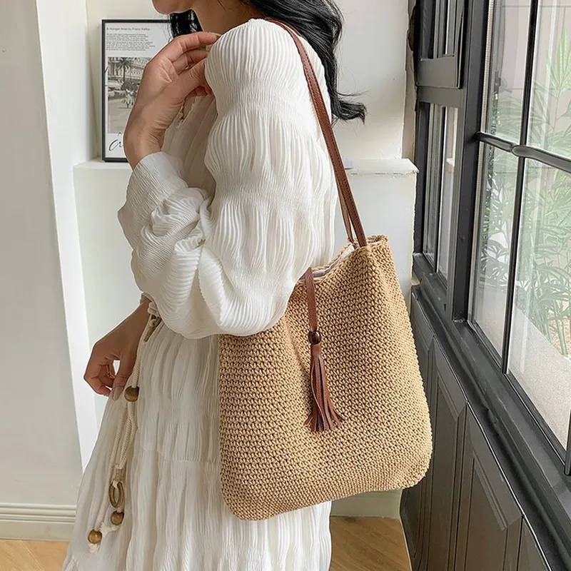 Tassel straw woven tote bag ha - Tote Bag Beach ulasan dan harga