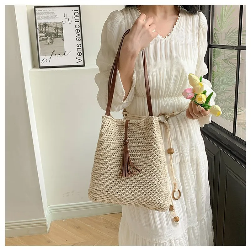 Tassel straw woven tote bag ha - Tote Bag Beach ulasan dan harga